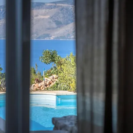 Hvaretta Villas Stari Grad  Buitenkant foto