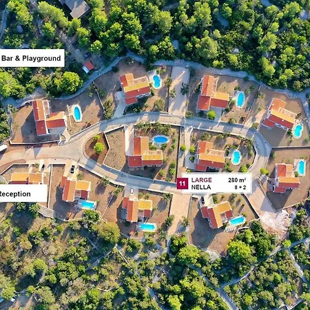 Hvaretta Villas Stari Grad  Buitenkant foto